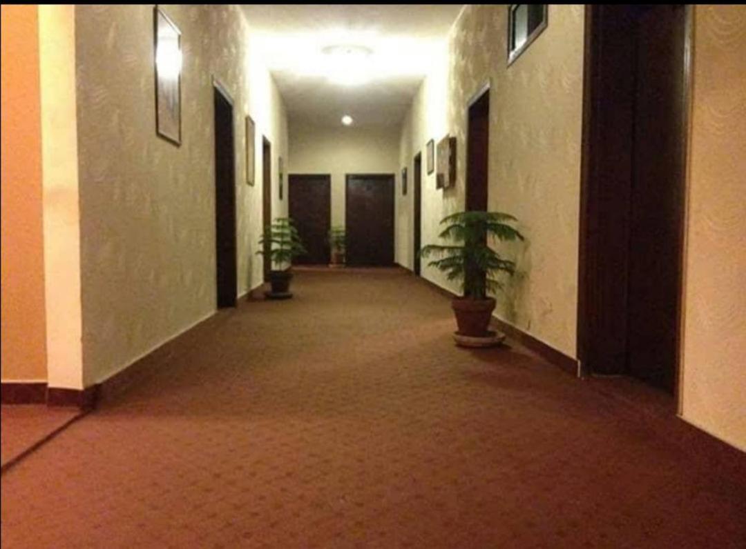 Magnum Hotel Lahore Exterior foto